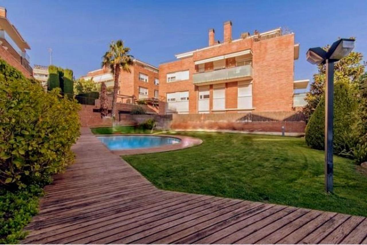 Bonito Duplex Con Piscina En Barcelona&Playa Lejlighed Tiana Eksteriør billede